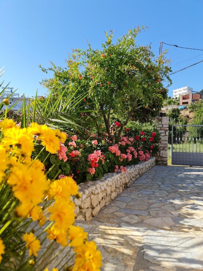 Guesthouse Redilka Ksamil Exterior photo